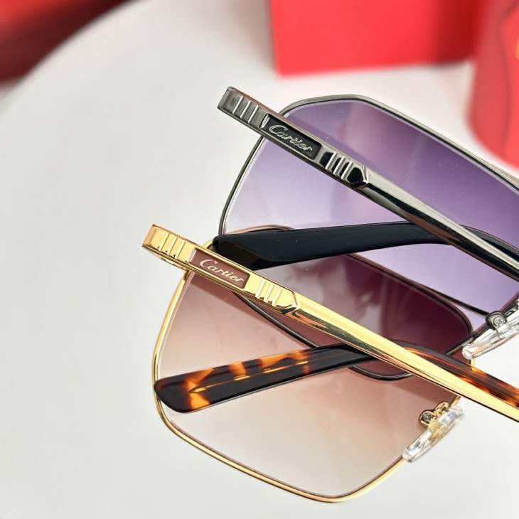 Picture of Cartier Sunglasses _SKUfw77817909fw